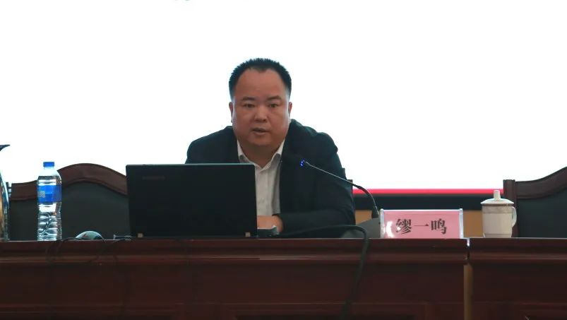 缪一鸣探险之旅，探寻自然宝藏，重拾内心宁静